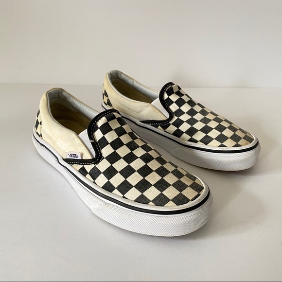 checkered vand